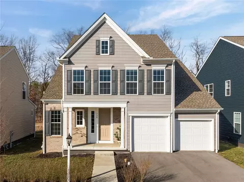 720 Withers Park Dr, Cranberry Township, PA 16066