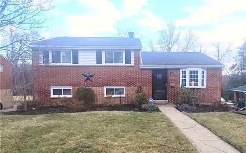 143 Landsdowne Dr, Verona, PA 15147