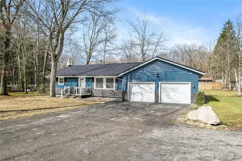 70 Sherrard Ave, Greenville, PA 16125