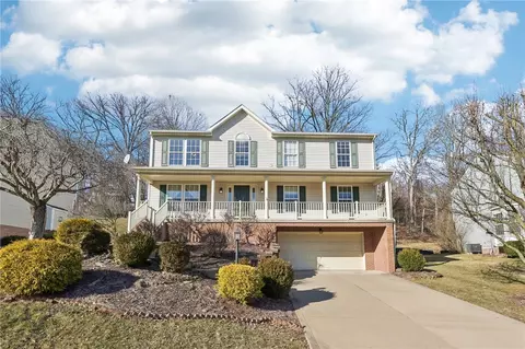 6039 Hawthorn Dr, Coraopolis, PA 15108