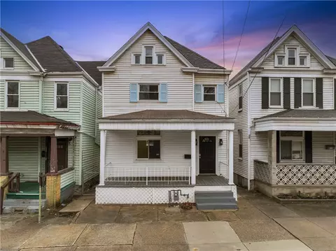 814 Ohio Ave, Glassport, PA 15045