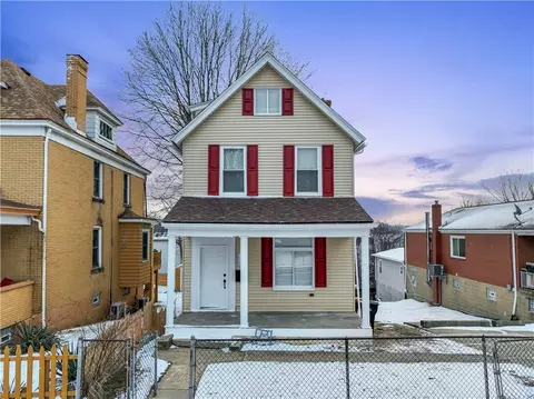 734 Frederick St, Mckees Rocks, PA 15136