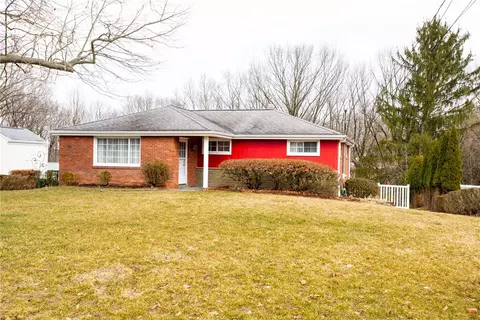 9230 Darrell Dr, Pittsburgh, PA 15237
