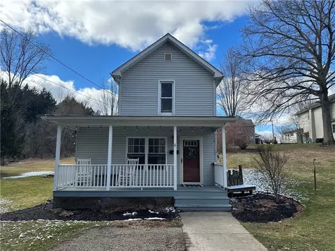 1006 Matilda Ave, New Castle, PA 16101