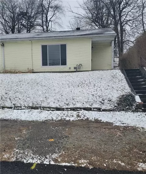 1334 Beverly Rd, Mckeesport, PA 15133
