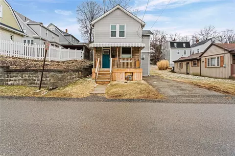 666 Elm Way, Oakmont, PA 15139