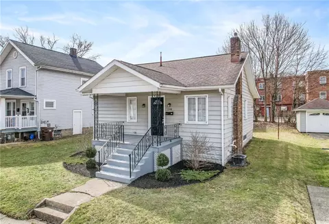 298 Mcclure Ave, Sharon, PA 16146