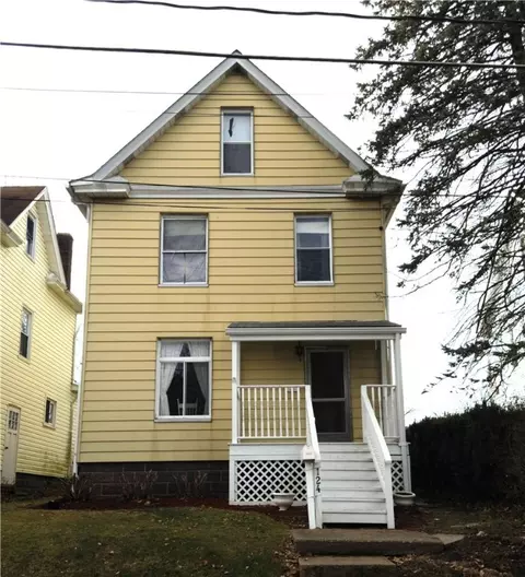 124 Wilkens Ave, Butler, PA 16001