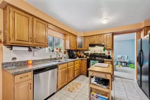 Kitchen - 163 George Dr, Export, PA 15632 photo 1 of 3