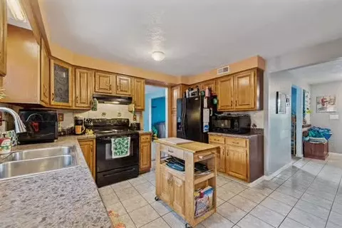 Kitchen - 163 George Dr, Export, PA 15632 photo 2 of 3