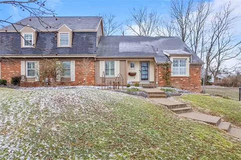215 Sweet Gum Rd, Pittsburgh, PA 15238