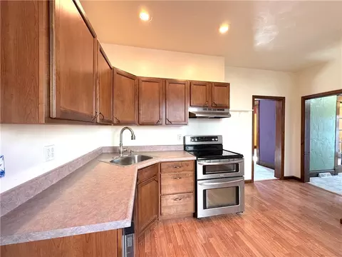 309 Walnut St, Irwin, PA 15642 photo 11