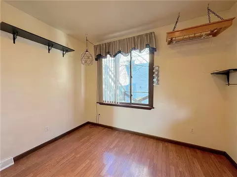 309 Walnut St, Irwin, PA 15642 photo 12