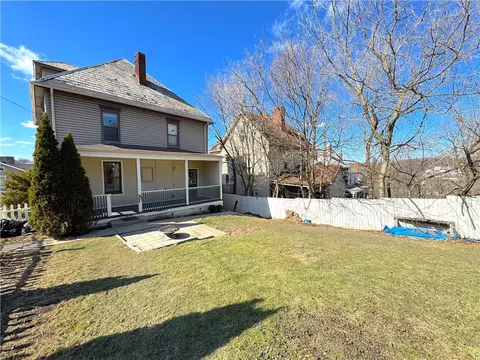 309 Walnut St, Irwin, PA 15642 photo 27