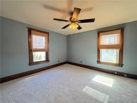 309 Walnut St, Irwin, PA 15642 photo 17