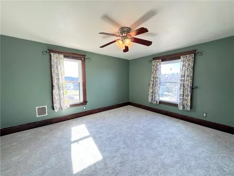 309 Walnut St, Irwin, PA 15642 photo 16