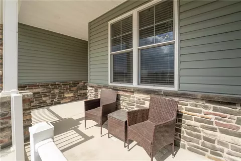 Exterior - 207 Ruby Dr, Uniontown, PA 15401 photo 4 of 7