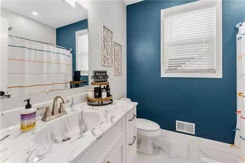 Bath - 207 Ruby Dr, Uniontown, PA 15401 photo 1 of 3