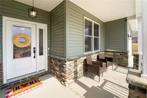 Exterior - 207 Ruby Dr, Uniontown, PA 15401 photo 3 of 7