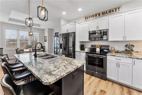 Kitchen - 207 Ruby Dr, Uniontown, PA 15401 photo 3 of 6