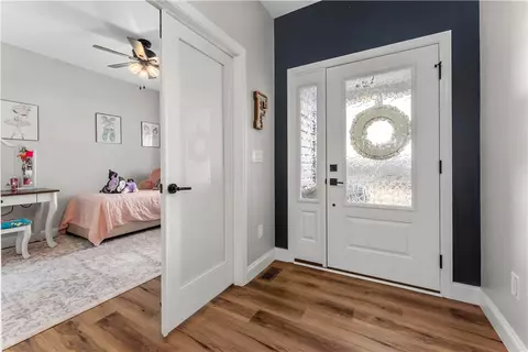 Entry Way - 207 Ruby Dr, Uniontown, PA 15401 photo 2 of 7