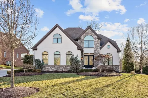 2100 Johns Ridge Rd, Coraopolis, PA 15108