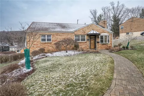 1054 Hastie Rd, Pittsburgh, PA 15234