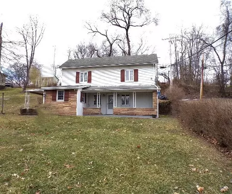 102 Morris Ave, Yukon, PA 15698