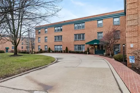 5903 5th Ave #105 B, Pittsburgh, PA 15232