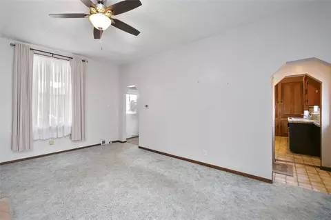 638 Chestnut St, Irwin, PA 15642 photo 5