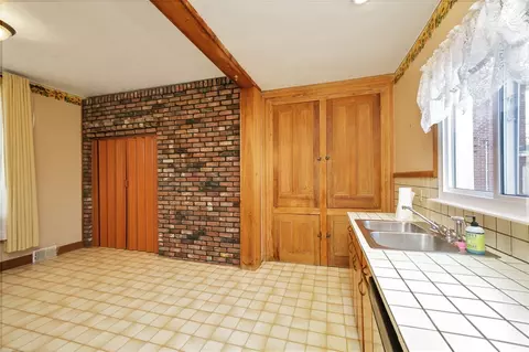 638 Chestnut St, Irwin, PA 15642 photo 13