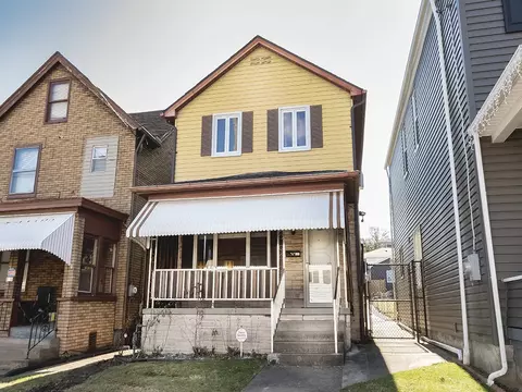331 Longfellow St, Vandergrift, PA 15690 photo 2