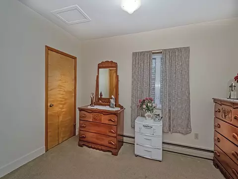 331 Longfellow St, Vandergrift, PA 15690 photo 23