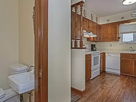 331 Longfellow St, Vandergrift, PA 15690 photo 17