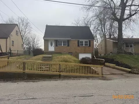 537 Guylyn Dr, Pittsburgh, PA 15235