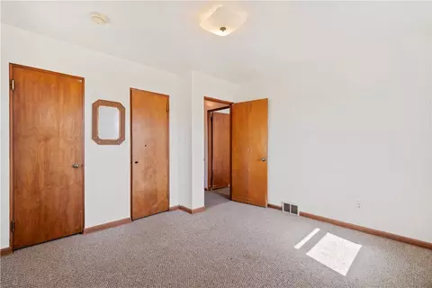 Bedroom - 884 Linden Rd, Eighty Four, PA 15330 photo 3 of 3