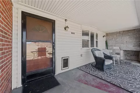 Exterior - 884 Linden Rd, Eighty Four, PA 15330 photo 3 of 13