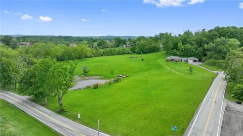 View/Area - 884 Linden Rd, Eighty Four, PA 15330 photo 3 of 12