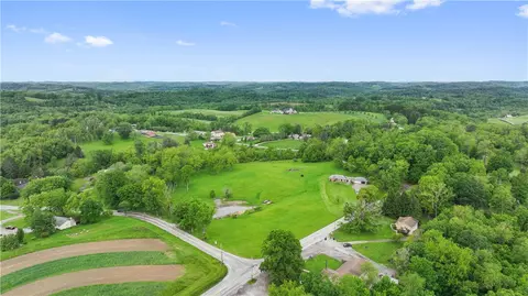 View/Area - 884 Linden Rd, Eighty Four, PA 15330 photo 7 of 12