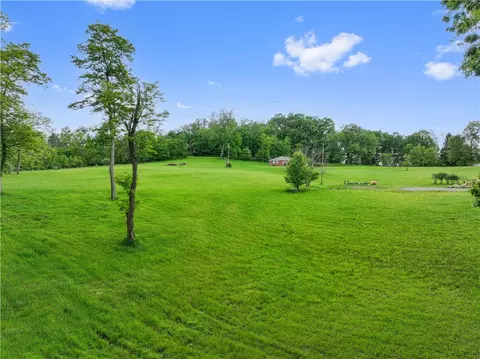 Exterior - 884 Linden Rd, Eighty Four, PA 15330 photo 8 of 13