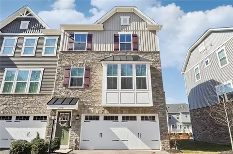 208 Olivia Way, Pittsburgh, PA 15237