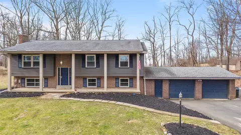 1732 Sohn Rd, Aliquippa, PA 15001