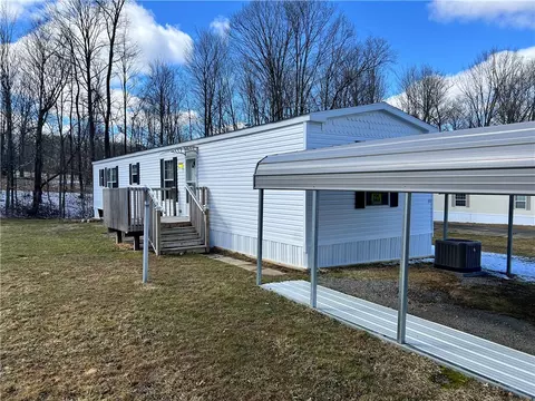 1 Grandview Dr #31, Hadley, PA 16130