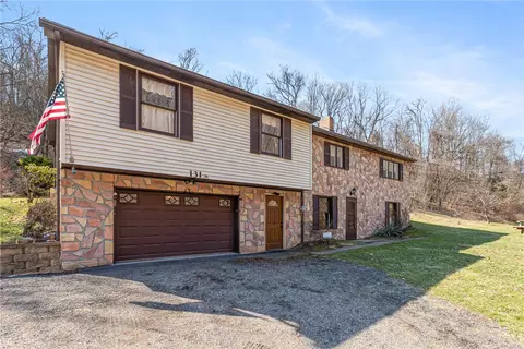 131 Morgan Hollow Rd, Morgan, PA 15064