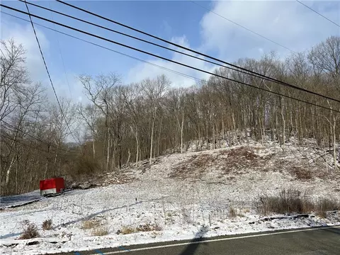 0 Noblestown Rd, Oakdale, PA 15071