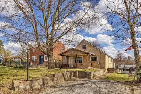 121 Beatty St, Apollo, PA 15613