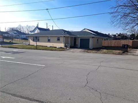 139 Jean St, Belle Vernon, PA 15012