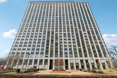 320 Fort Duquesne Blvd #20N, Pittsburgh, PA 15222
