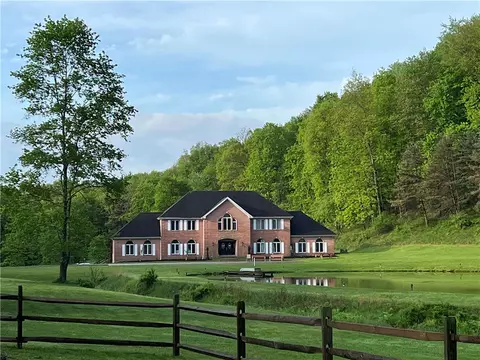 5125 Bear Run Rd, Cranberry Township, PA 16066