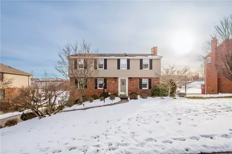 33 Cannongate Dr, Mcdonald, PA 15057